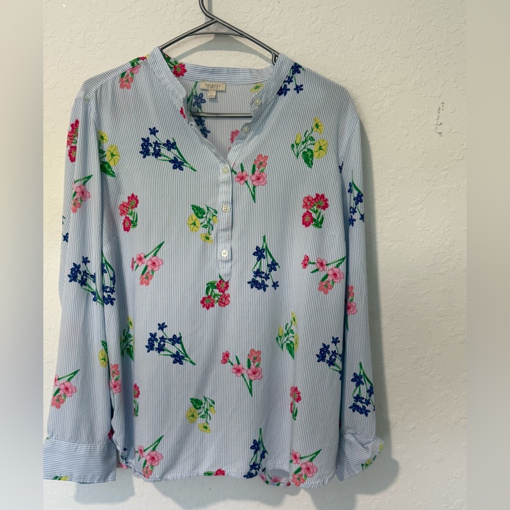 Talbots Button Up Shirt Stripes Floral Flowers Happy Lightweight Breathable sz L